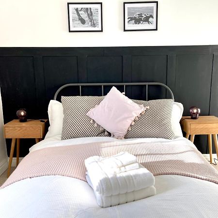 Am Living - Cheltenham Town Centre - St Georges Square Ngoại thất bức ảnh