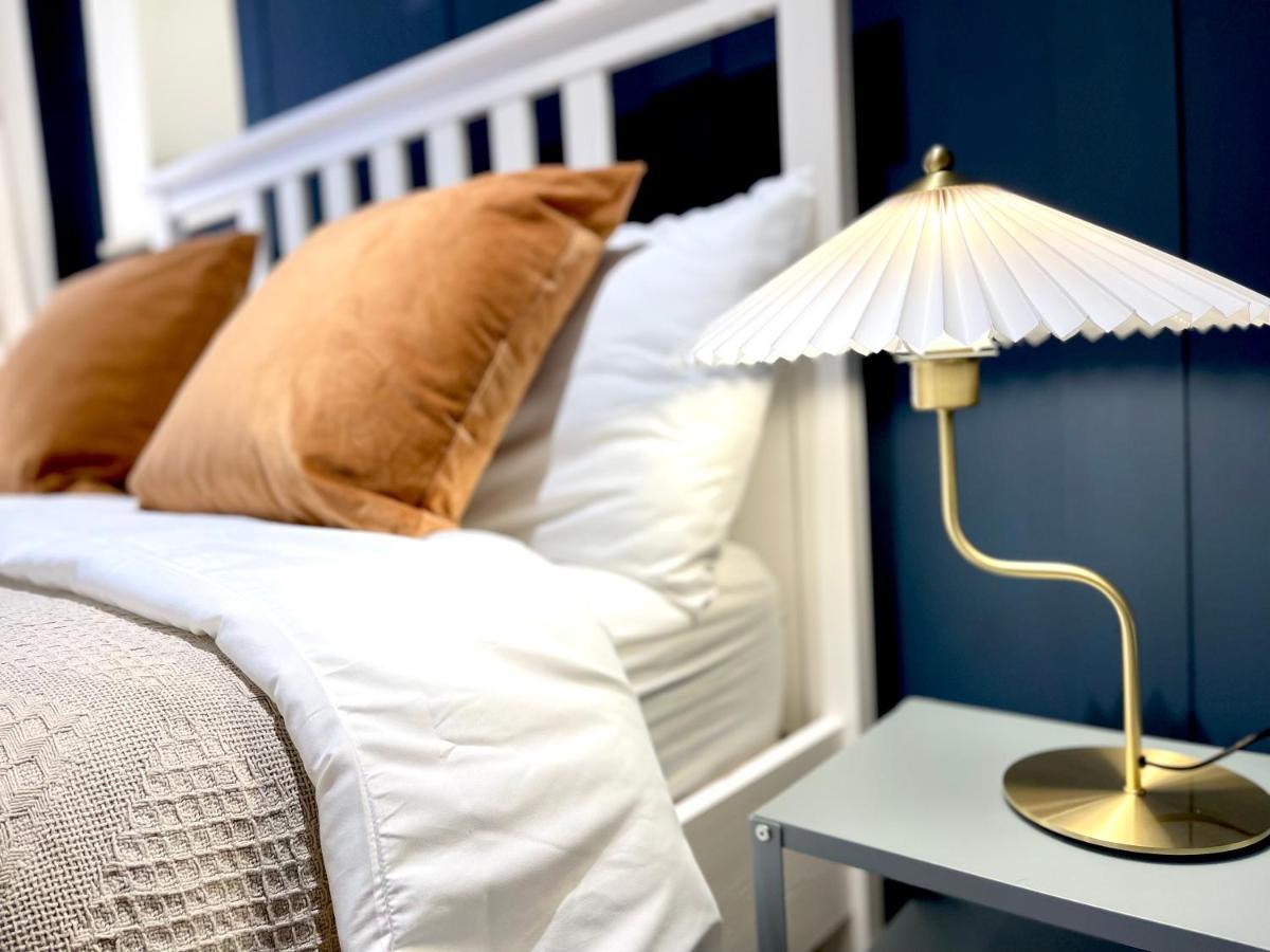 Am Living - Cheltenham Town Centre - St Georges Square Ngoại thất bức ảnh